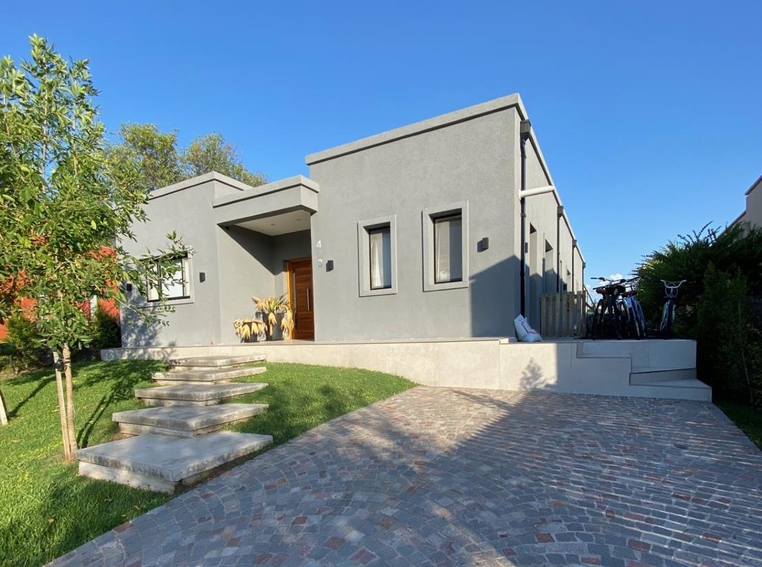 Lote 423 — Santa Elena